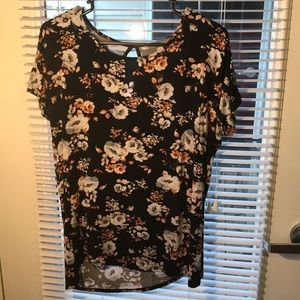 Hi low boutique blouse